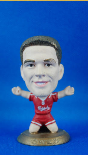 MC234 Michael Owen Liverpool (H) Microstars UK Series 01