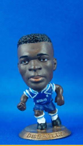 MC358 Marcel Desailly Chelsea (H) Microstars UK Series 02