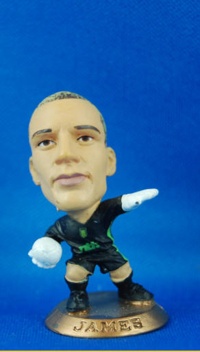 MC375 David James Aston Villa (H) Microstars UK Series 02